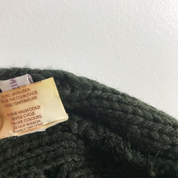 Isaac Mizrahi Dark Green Pom Pom Winter Hat Toque - Picture 4 of 4